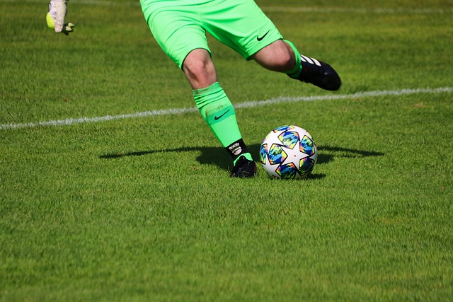 凌厉的反手 凌厉的反手